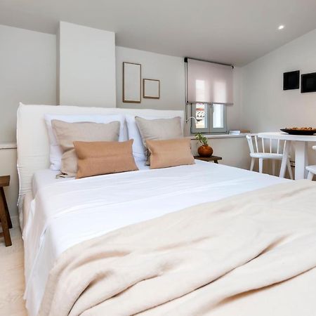 Calnova Suites Rovigno Esterno foto