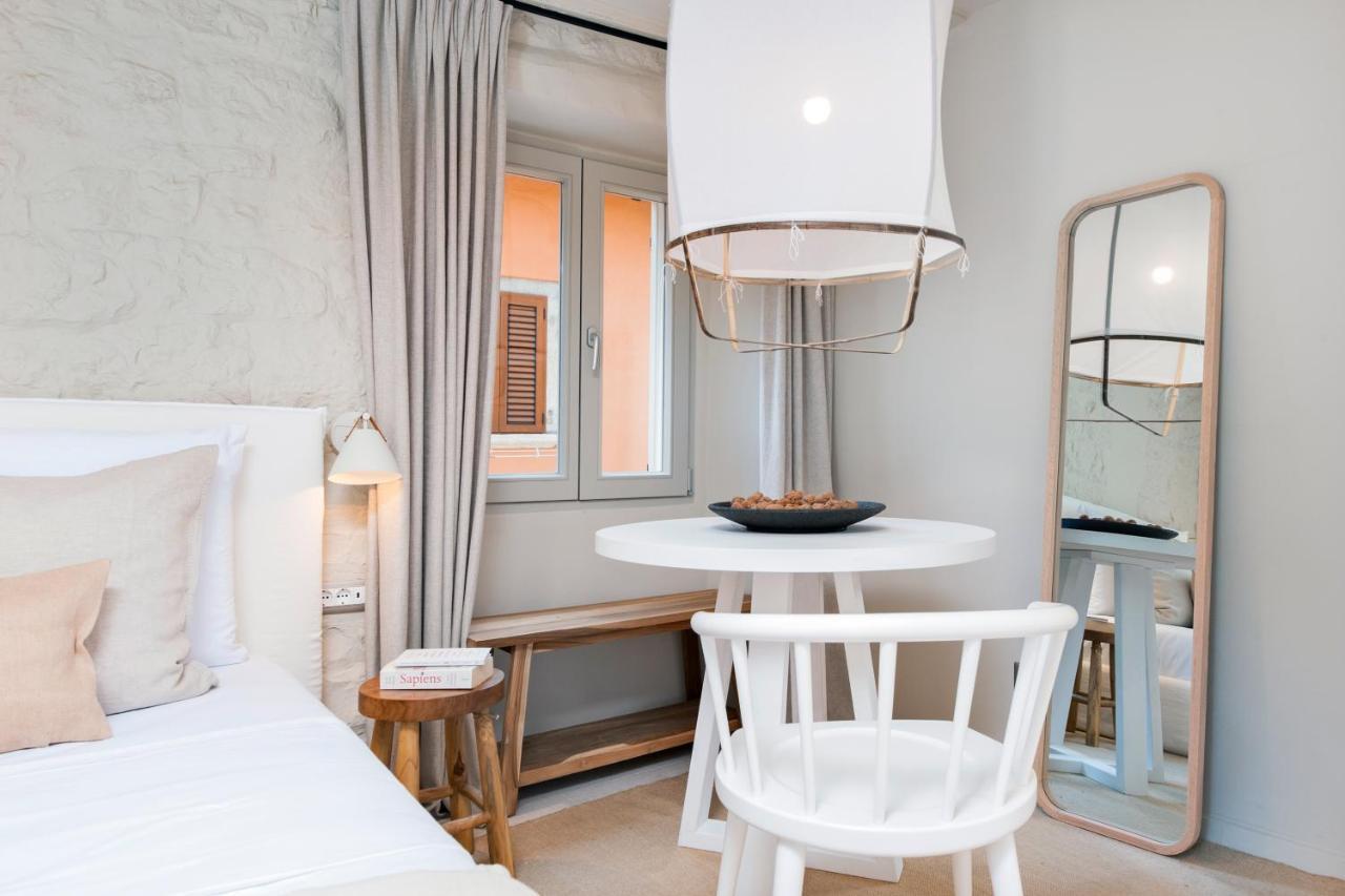 Calnova Suites Rovigno Esterno foto